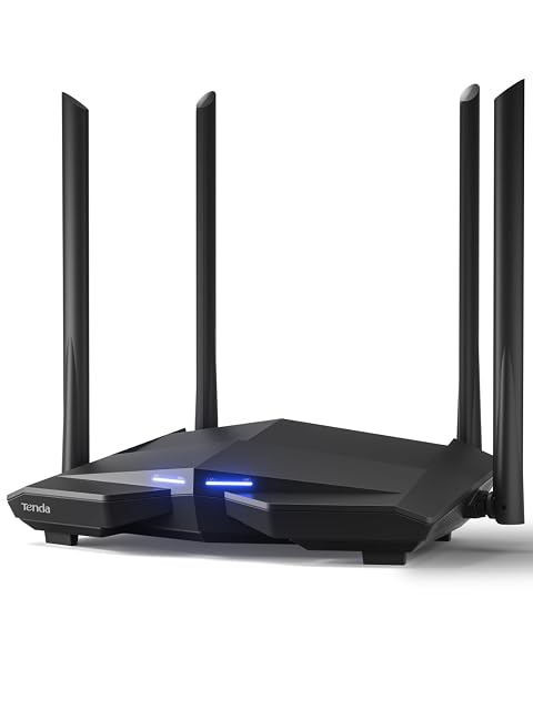 Tenda AC10, schwarzer flacher Router mit vier aufgestellten äußeren Antennen